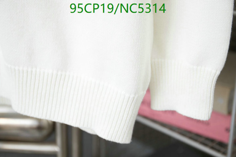 Burberry-Clothing Code: NC5314 $: 95USD