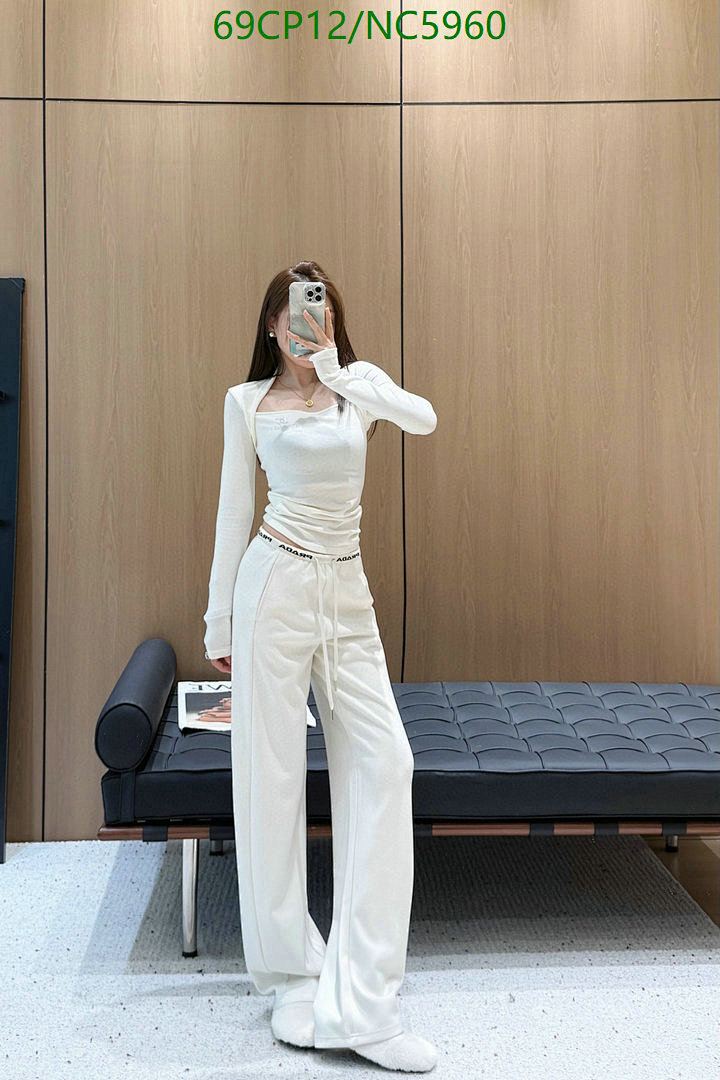 Chanel-Clothing Code: NC5960 $: 69USD