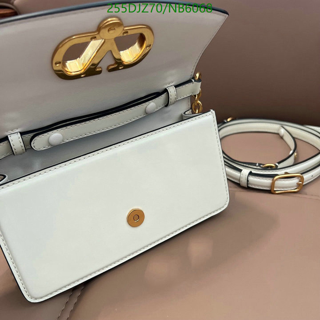 Valentino-Bag-Mirror Quality Code: NB6068 $: 255USD