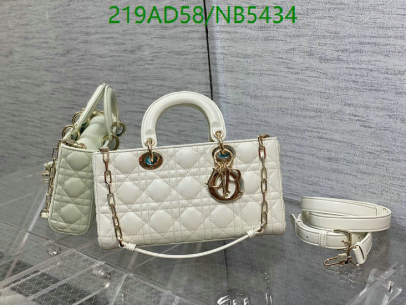 Dior-Bag-Mirror Quality Code: NB5434 $: 219USD