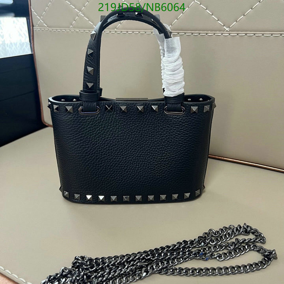 Valentino-Bag-Mirror Quality Code: NB6064 $: 219USD