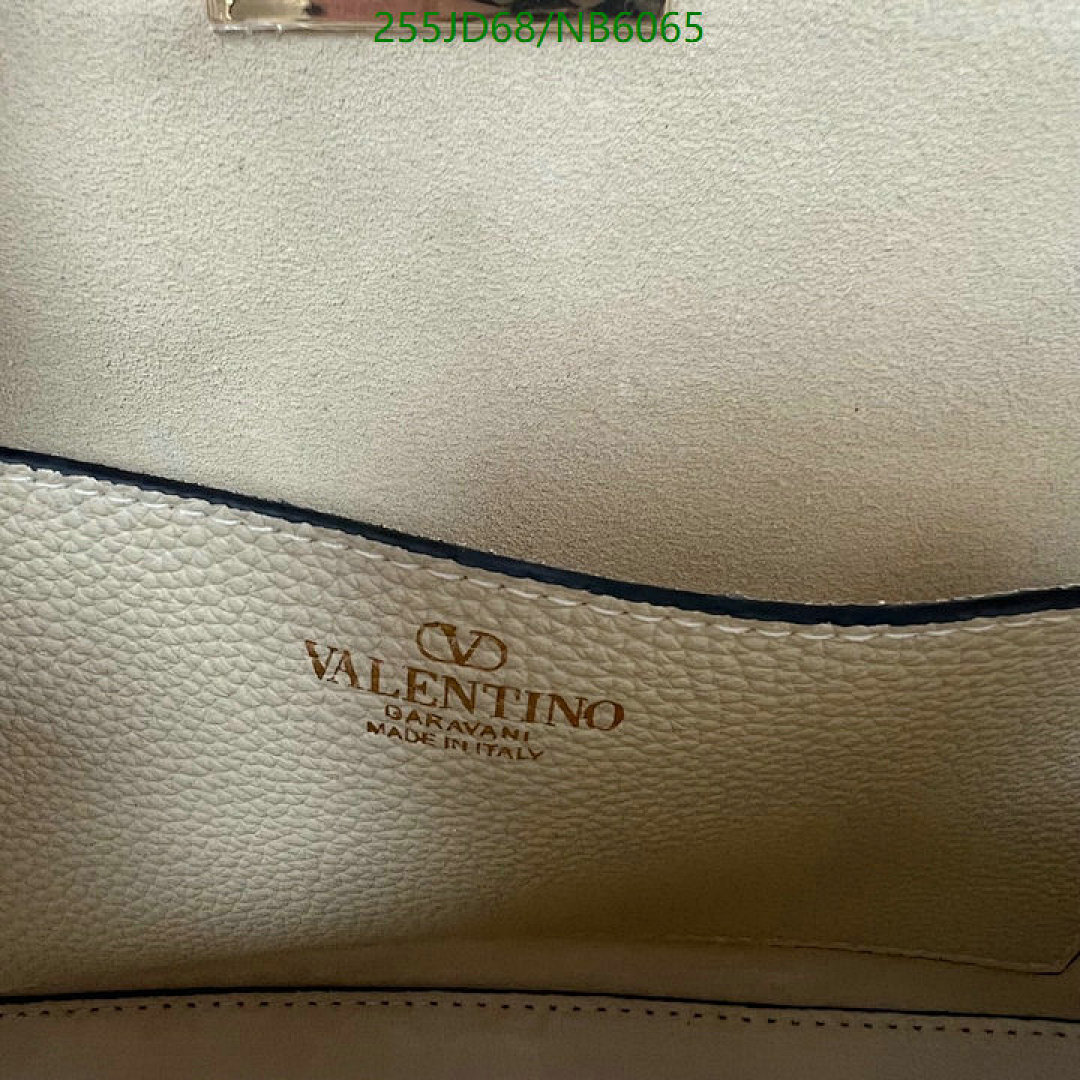 Valentino-Bag-Mirror Quality Code: NB6065 $: 255USD
