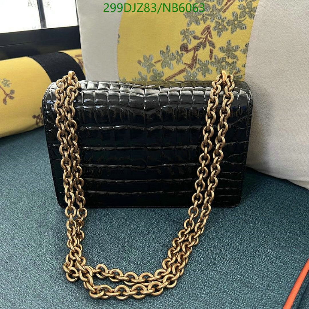 Valentino-Bag-Mirror Quality Code: NB6063 $: 299USD