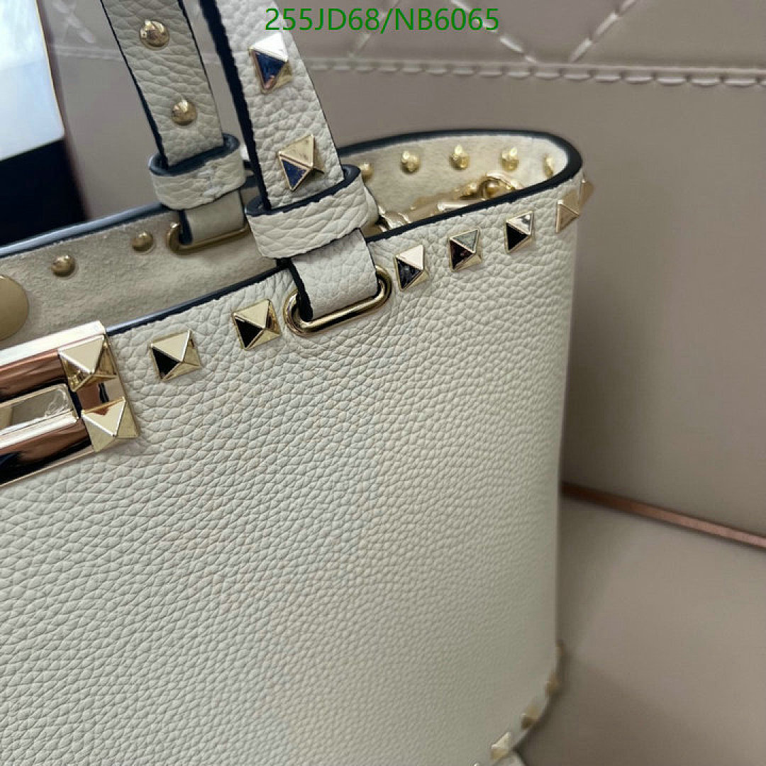 Valentino-Bag-Mirror Quality Code: NB6065 $: 255USD
