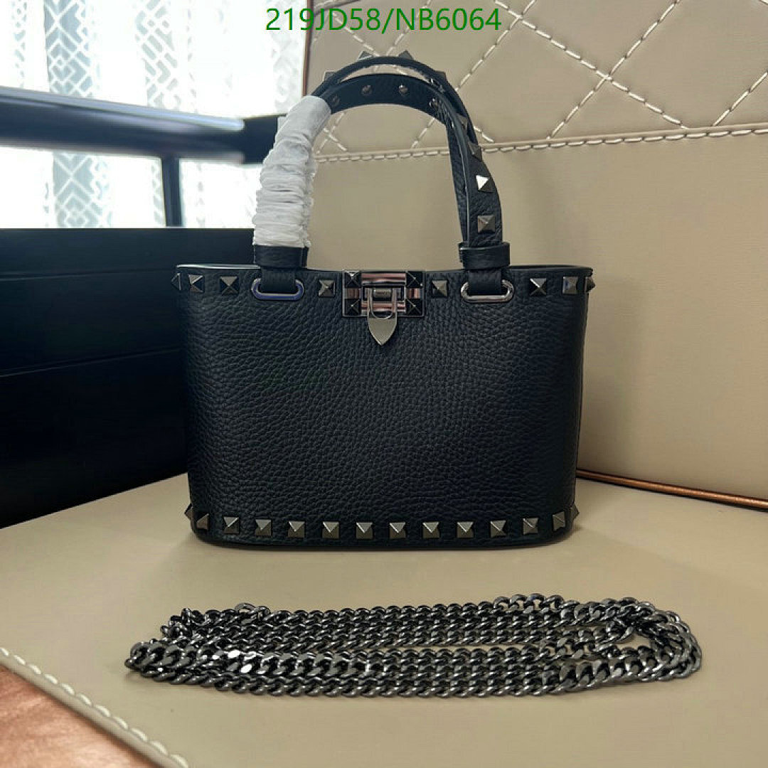 Valentino-Bag-Mirror Quality Code: NB6064 $: 219USD