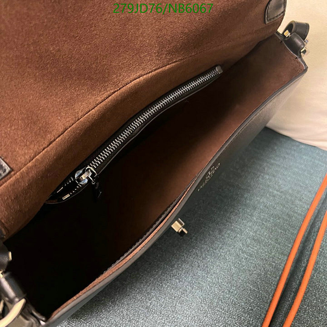 Valentino-Bag-Mirror Quality Code: NB6067 $: 279USD