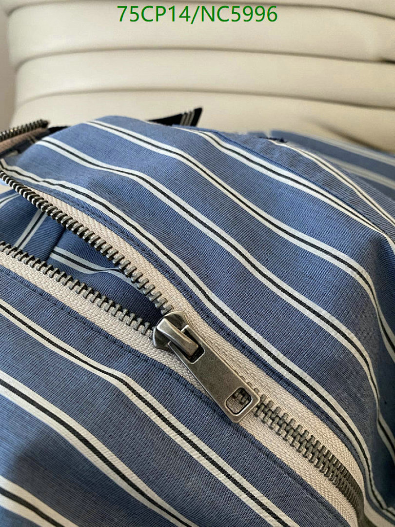 MIUMIU-Clothing Code: NC5996 $: 75USD