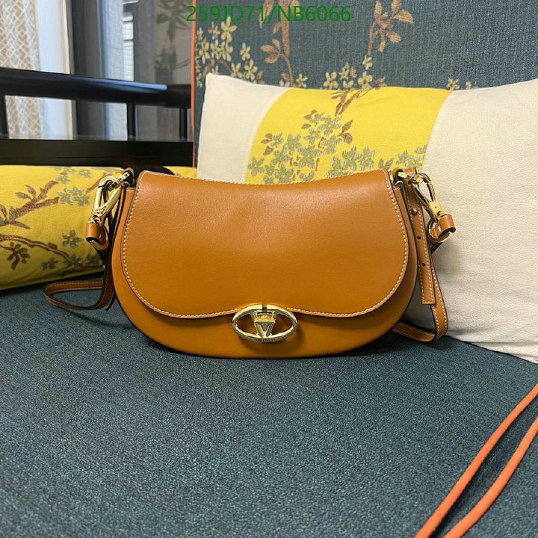 Valentino-Bag-Mirror Quality Code: NB6066 $: 259USD