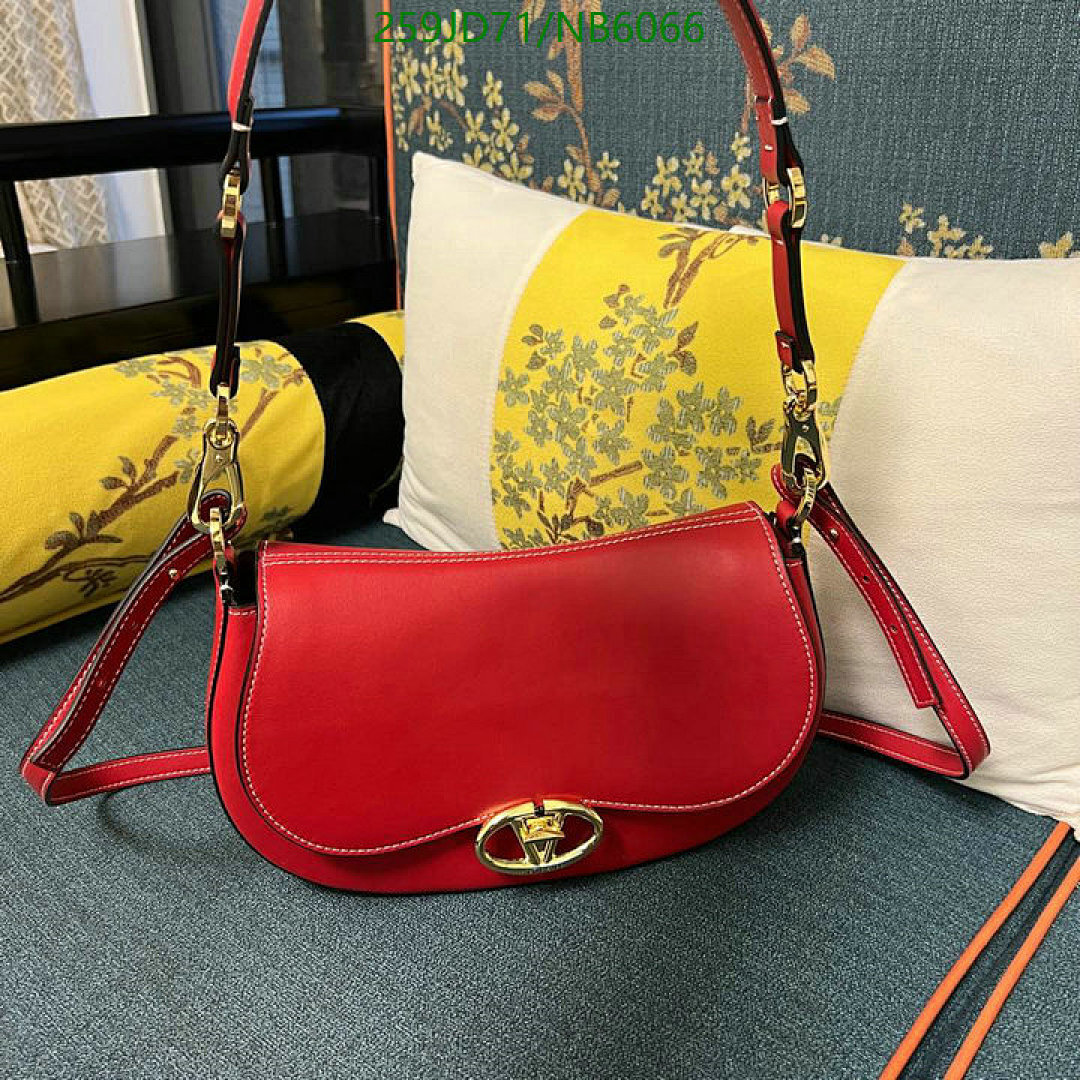 Valentino-Bag-Mirror Quality Code: NB6066 $: 259USD