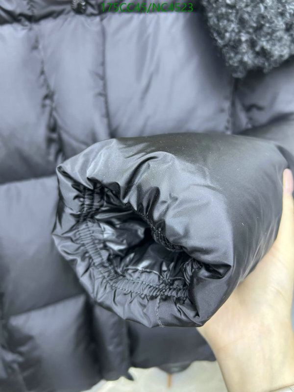 Moncler-Down jacket Women Code: NC4523 $: 175USD