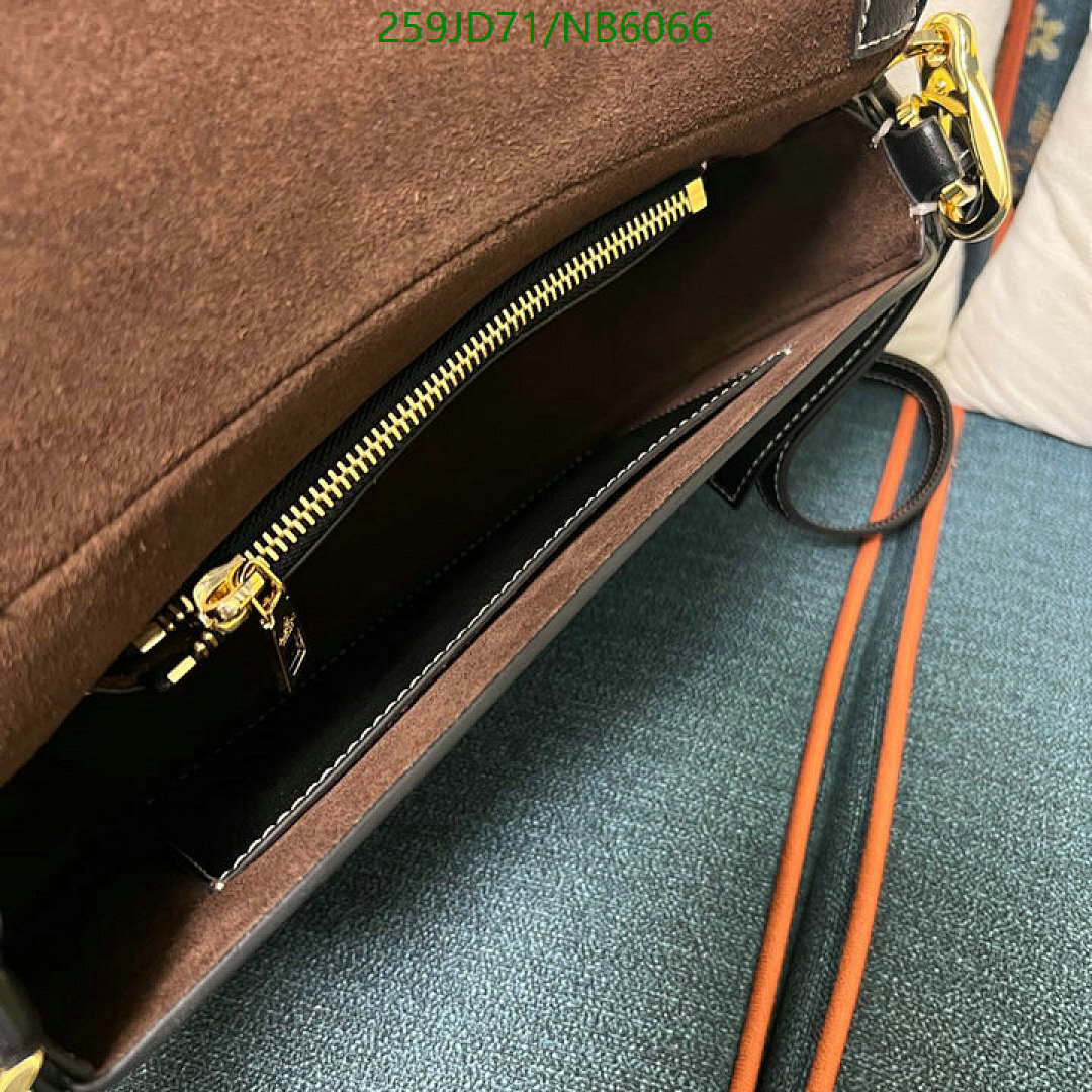 Valentino-Bag-Mirror Quality Code: NB6066 $: 259USD