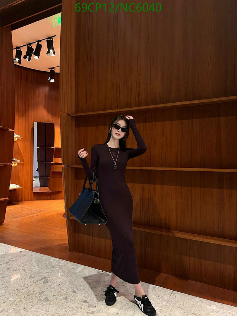 LV-Clothing Code: NC6040 $: 69USD