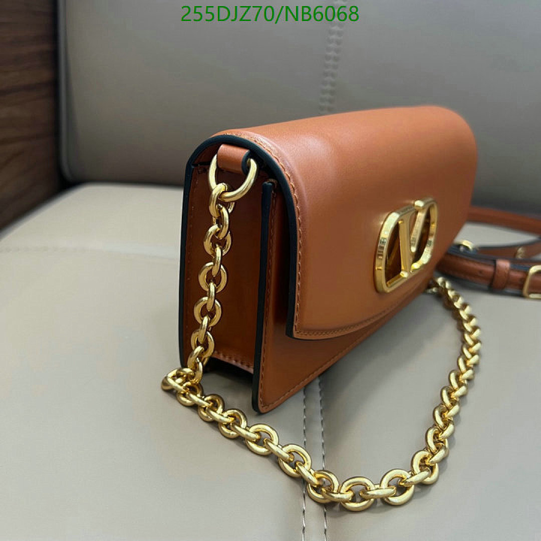 Valentino-Bag-Mirror Quality Code: NB6068 $: 255USD