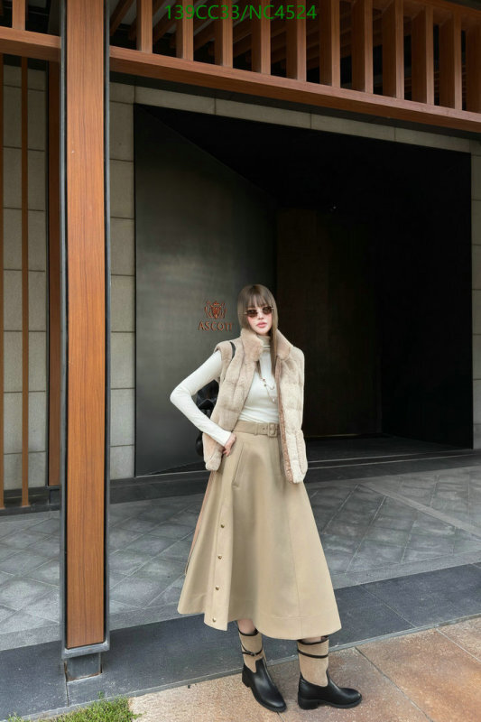 Moncler-Down jacket Women Code: NC4524 $: 139USD