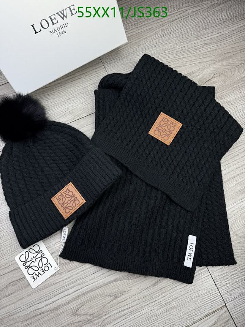 Loewe-Scarf Code: JS363 $: 55USD