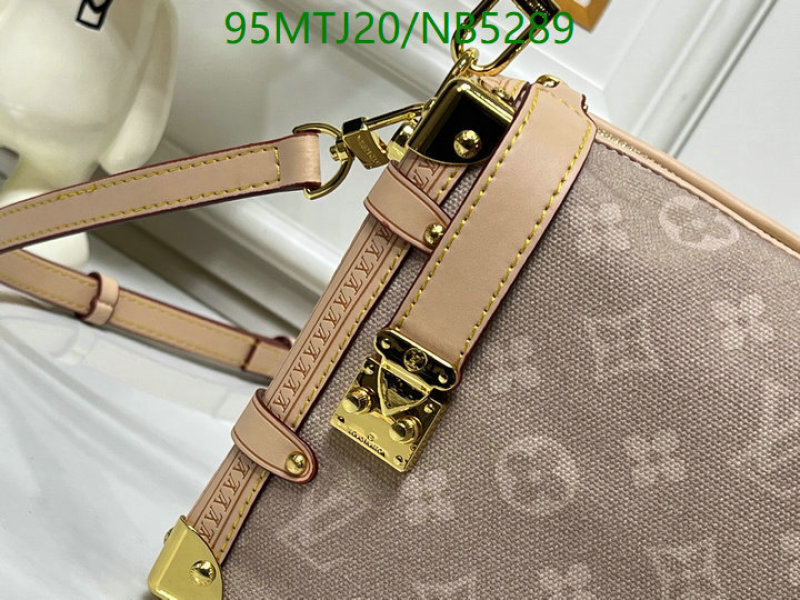 LV-Bag-4A Quality Code: NB5289 $: 95USD