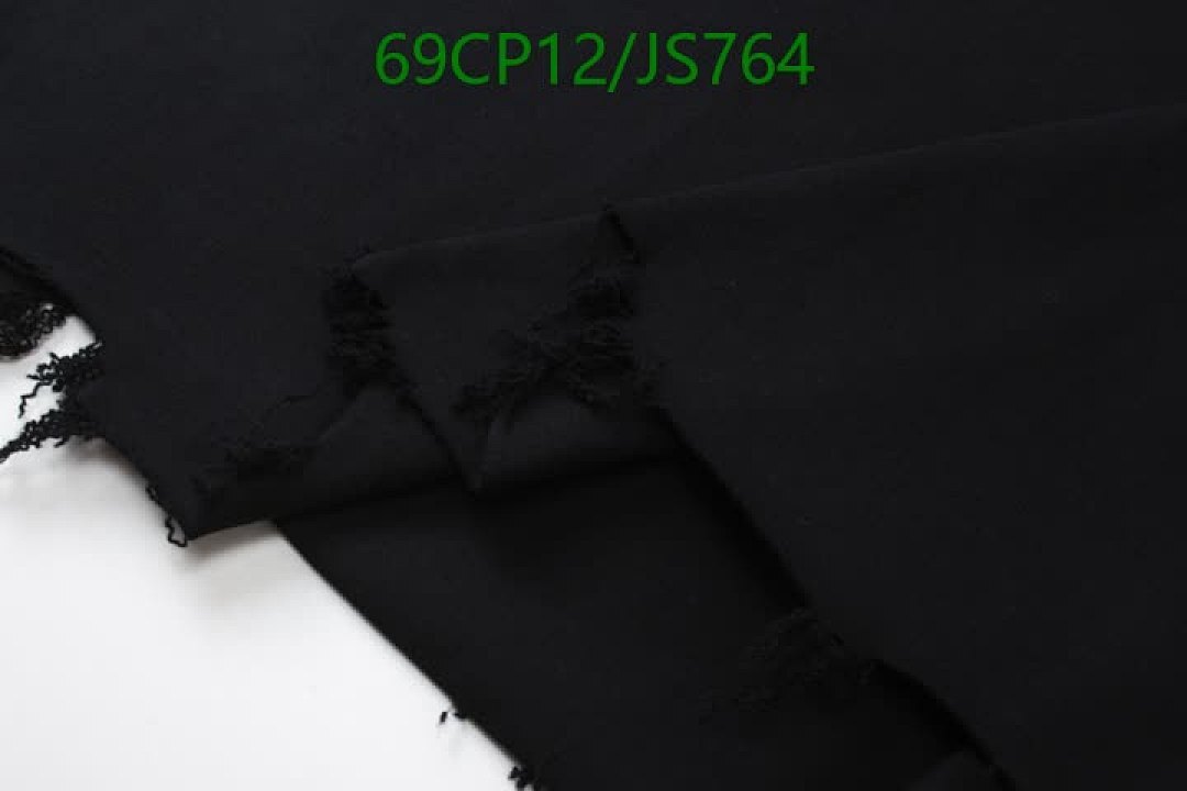 Balenciaga-Clothing Code: JS764 $: 69USD