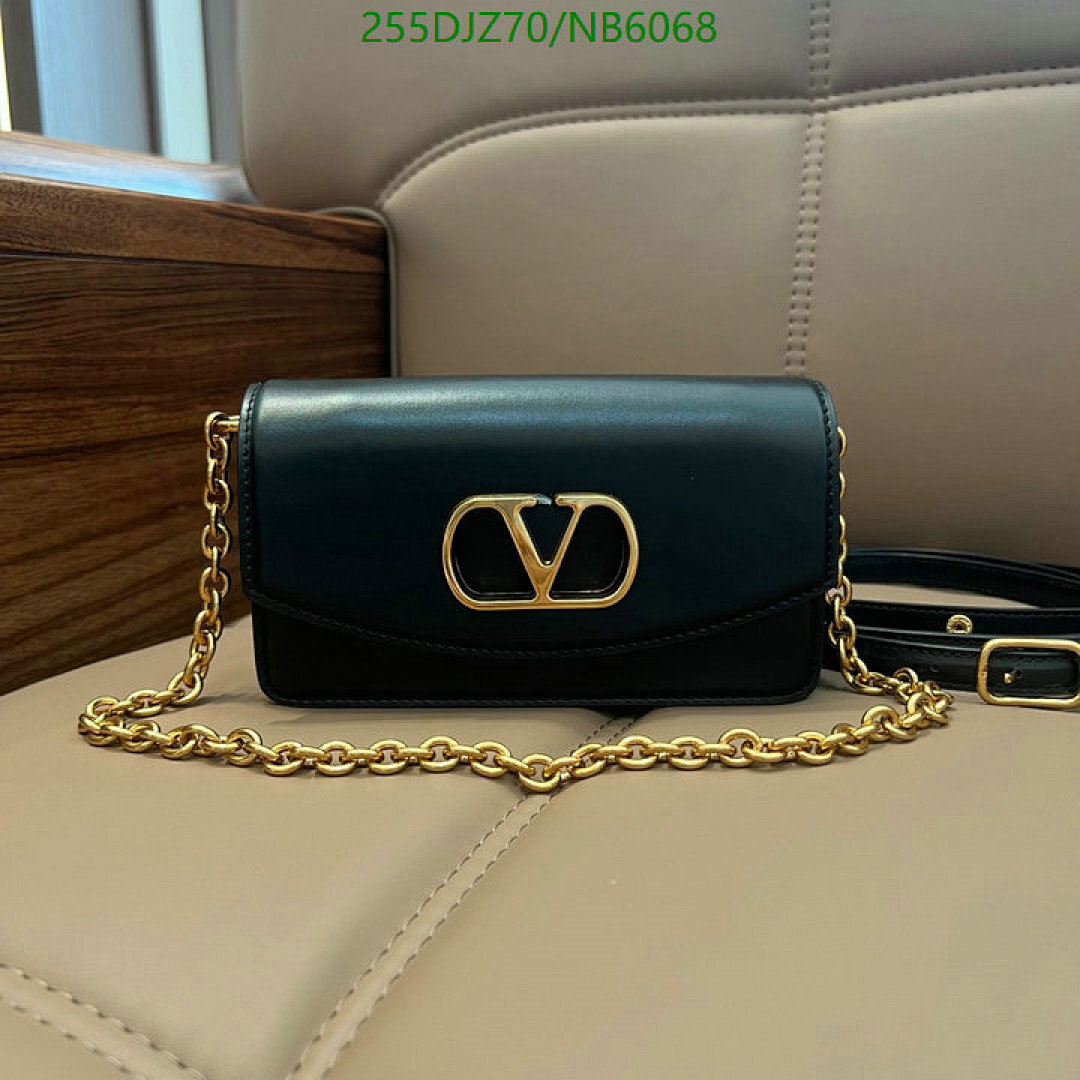 Valentino-Bag-Mirror Quality Code: NB6068 $: 255USD