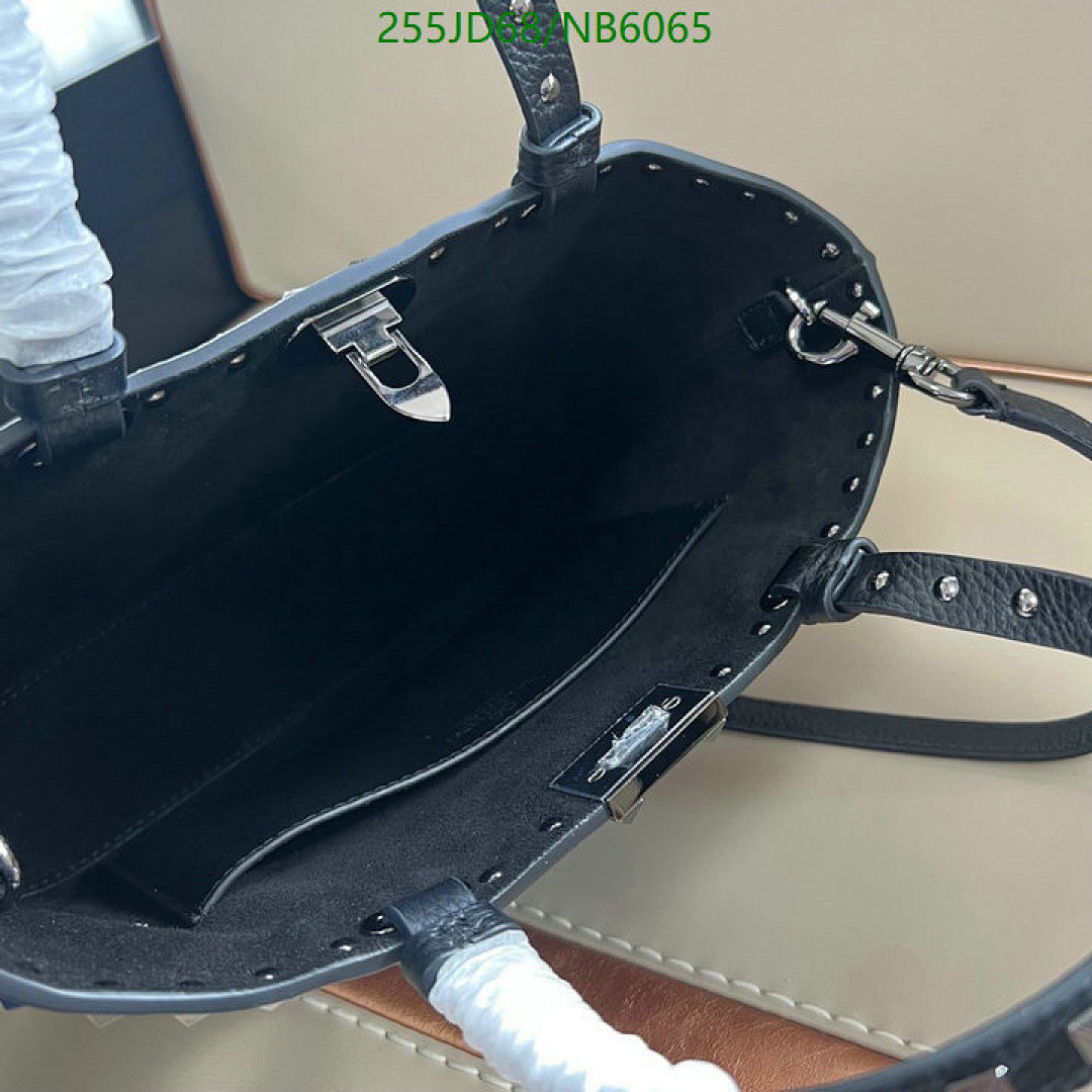 Valentino-Bag-Mirror Quality Code: NB6065 $: 255USD