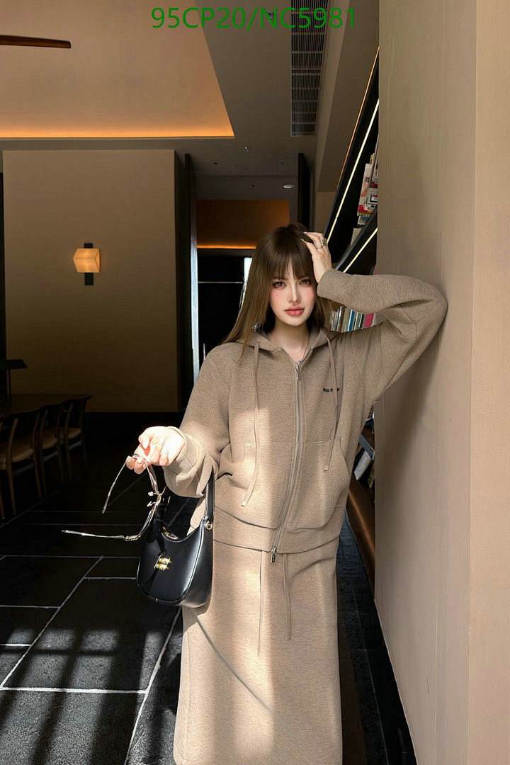 MIUMIU-Clothing Code: NC5981 $: 95USD