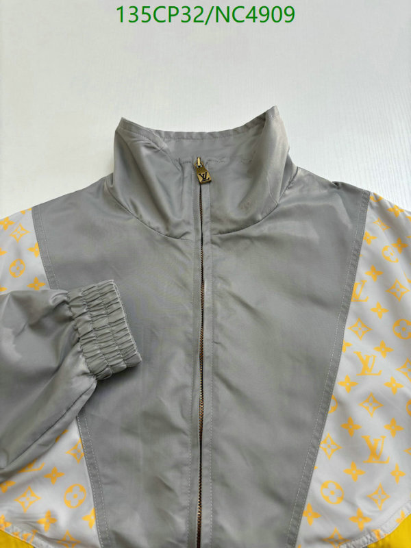 LV-Clothing Code: NC4909 $: 135USD