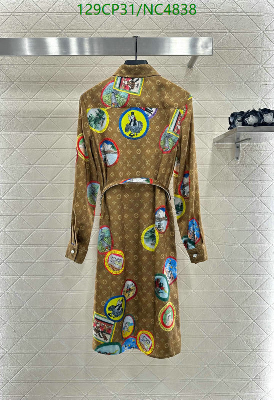 LV-Clothing Code: NC4838 $: 129USD