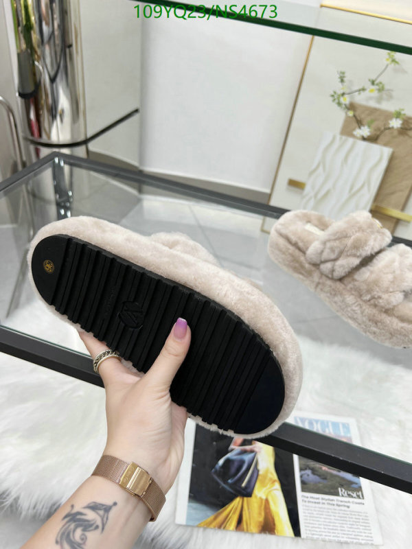 LV-Women Shoes Code: NS4673 $: 109USD