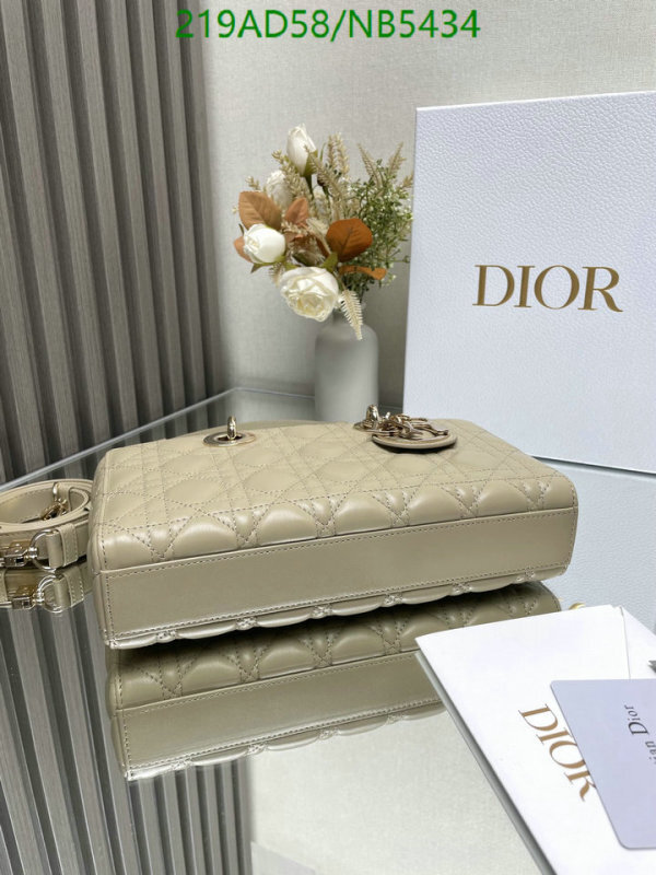 Dior-Bag-Mirror Quality Code: NB5434 $: 219USD