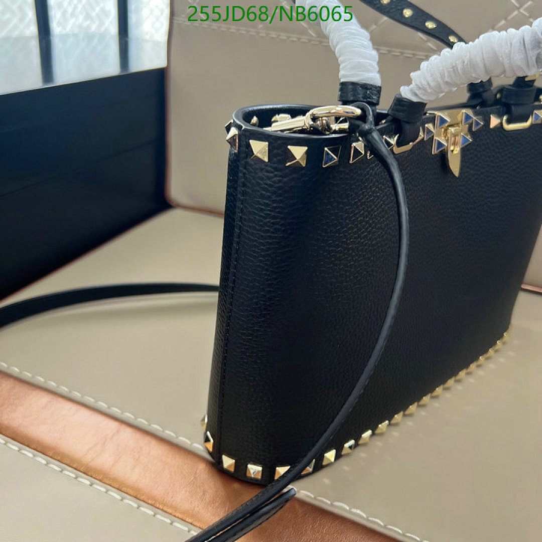 Valentino-Bag-Mirror Quality Code: NB6065 $: 255USD