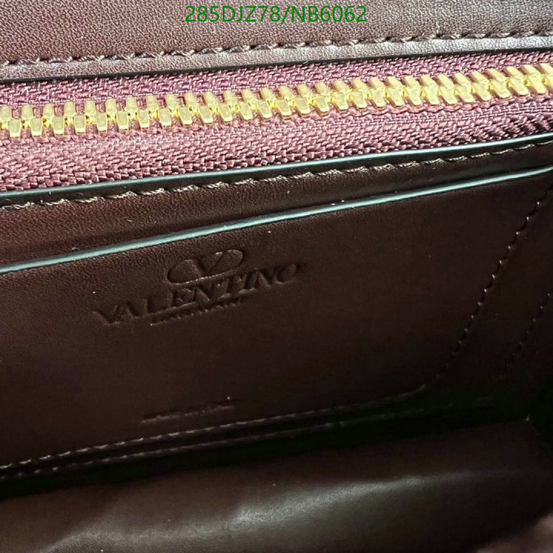 Valentino-Bag-Mirror Quality Code: NB6062 $: 285USD