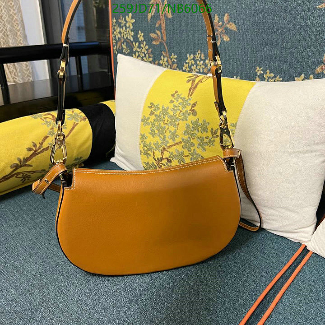 Valentino-Bag-Mirror Quality Code: NB6066 $: 259USD