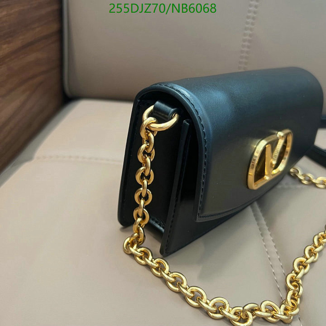 Valentino-Bag-Mirror Quality Code: NB6068 $: 255USD