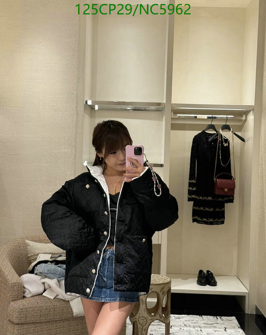Chanel-Clothing Code: NC5962 $: 125USD