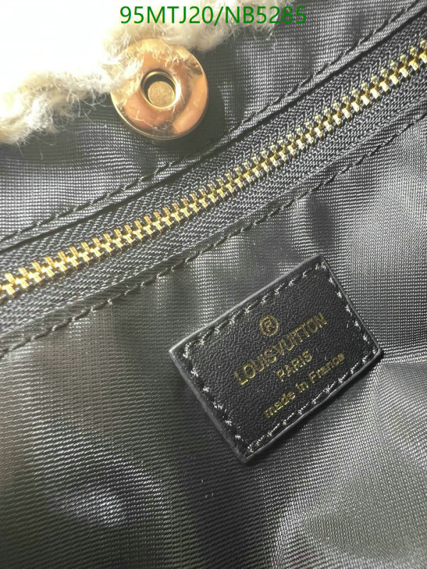 LV-Bag-4A Quality Code: NB5285 $: 95USD
