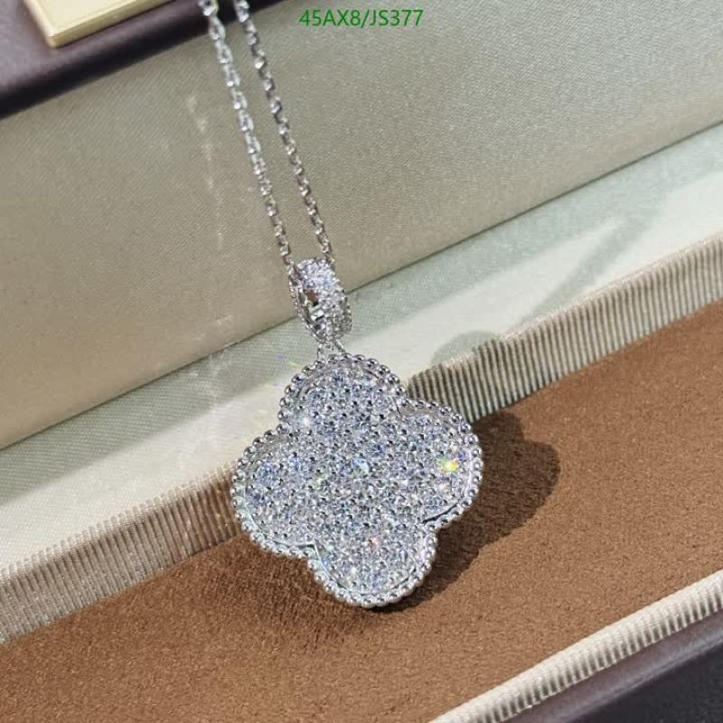 Van Cleef & Arpels-Jewelry Code: JS377 $: 45USD