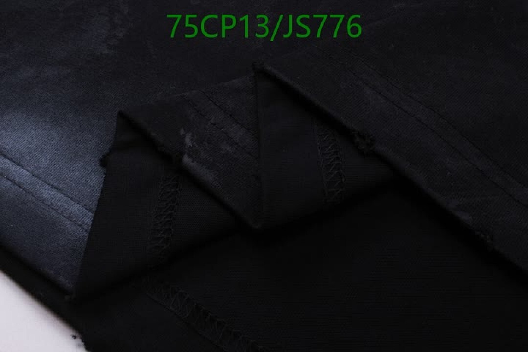 Balenciaga-Clothing Code: JS776 $: 75USD