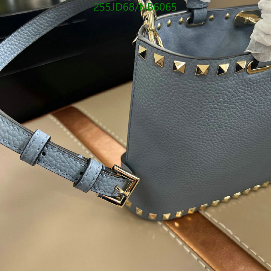 Valentino-Bag-Mirror Quality Code: NB6065 $: 255USD