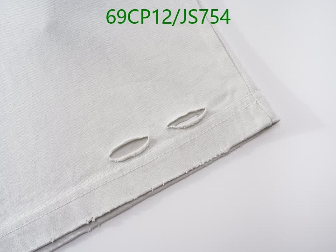 Balenciaga-Clothing Code: JS754 $: 69USD