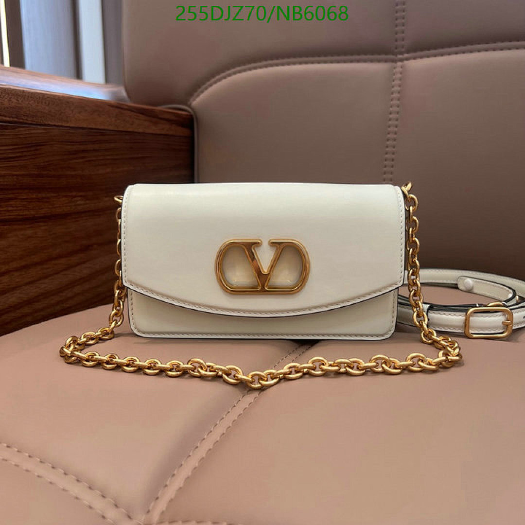 Valentino-Bag-Mirror Quality Code: NB6068 $: 255USD