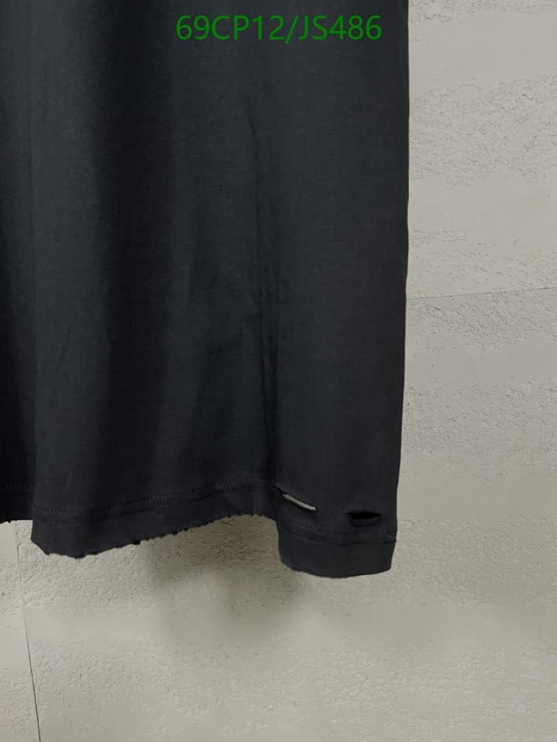 Balenciaga-Clothing Code: JS486 $: 69USD