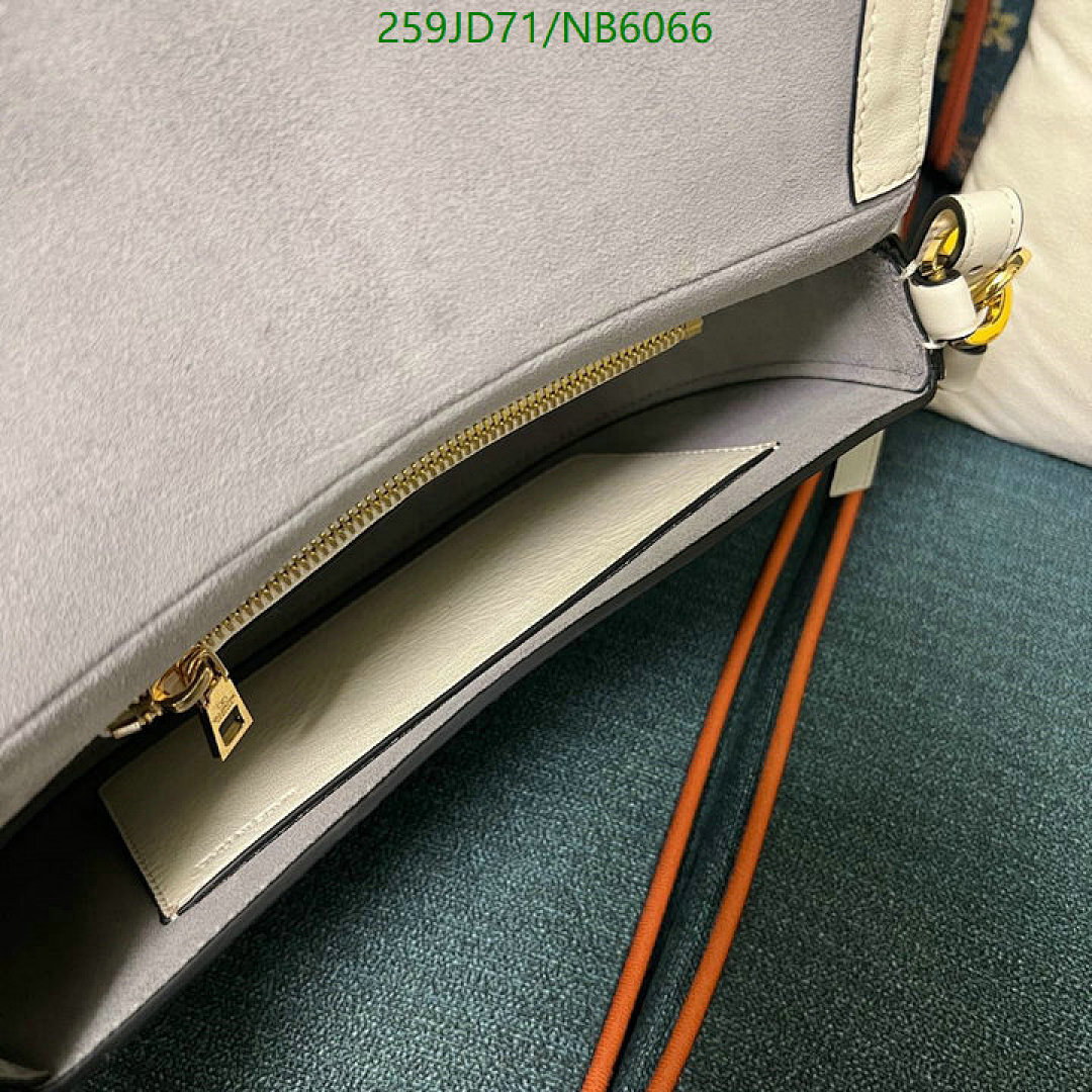 Valentino-Bag-Mirror Quality Code: NB6066 $: 259USD