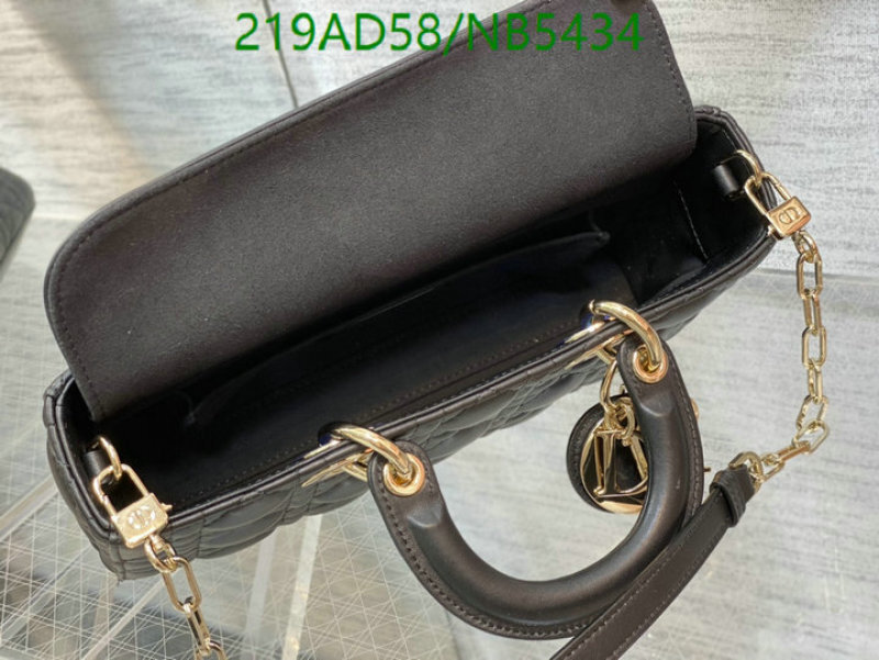Dior-Bag-Mirror Quality Code: NB5434 $: 219USD
