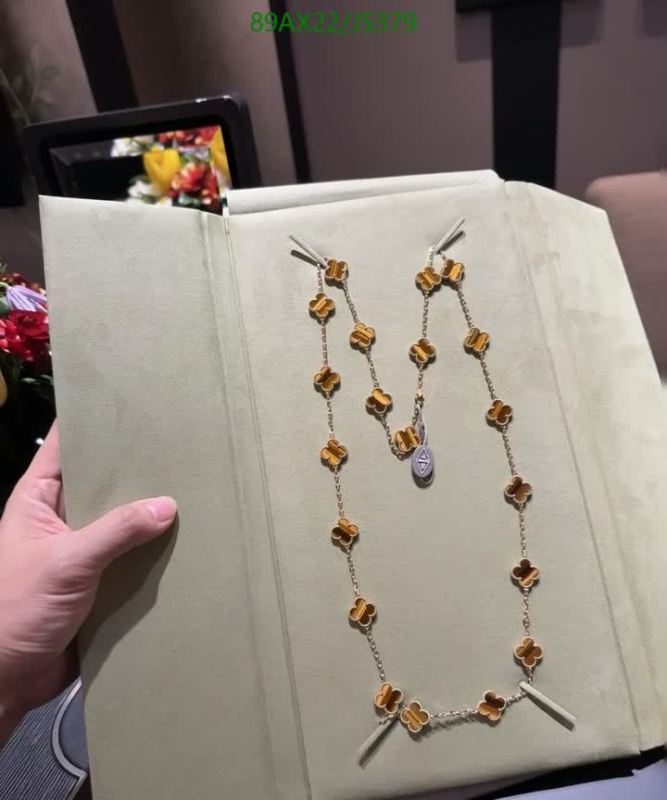 Van Cleef & Arpels-Jewelry Code: JS379 $: 89USD