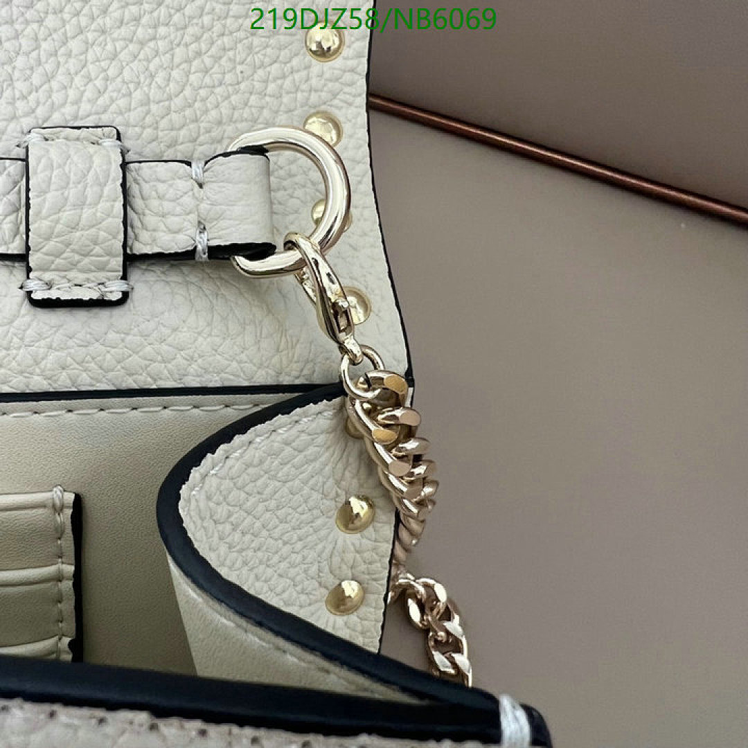 Valentino-Bag-Mirror Quality Code: NB6069 $: 219USD