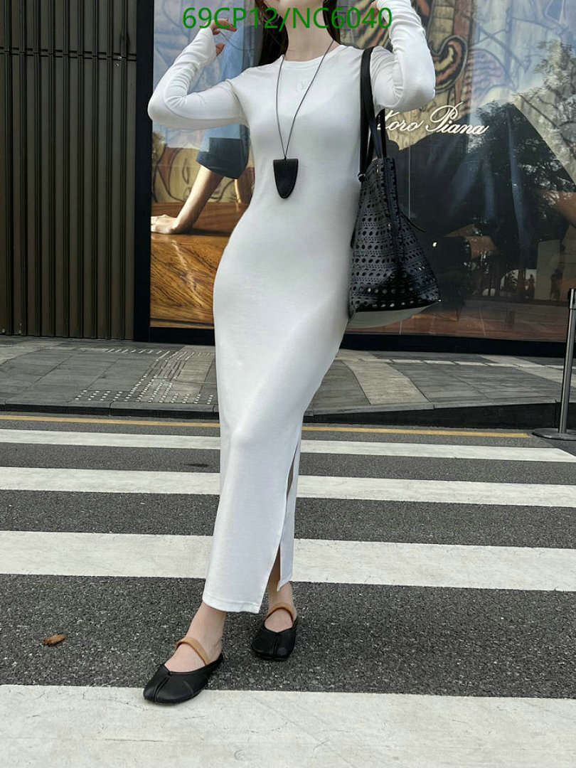 LV-Clothing Code: NC6040 $: 69USD