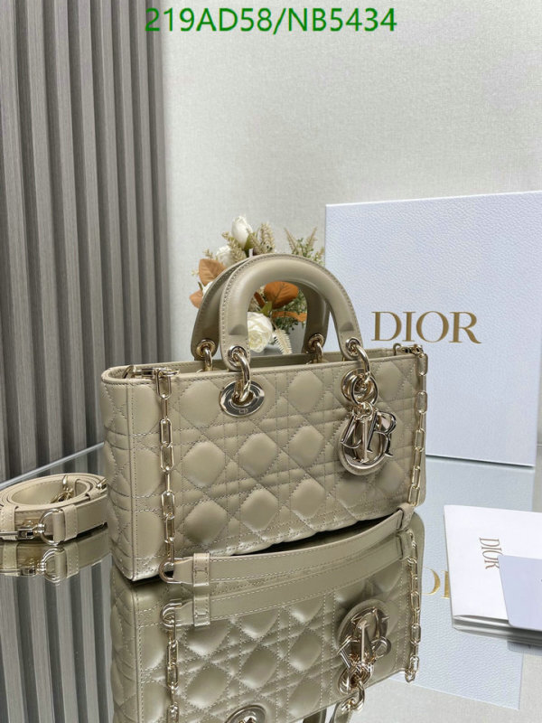 Dior-Bag-Mirror Quality Code: NB5434 $: 219USD