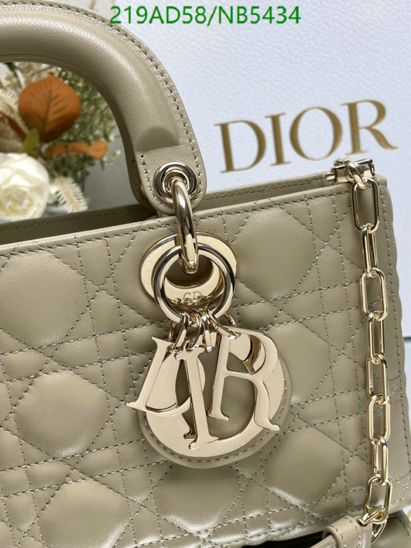 Dior-Bag-Mirror Quality Code: NB5434 $: 219USD