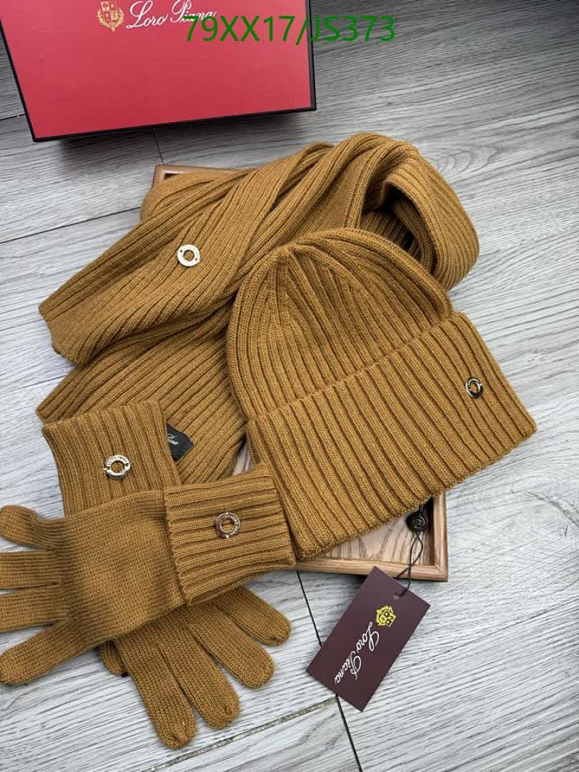 Loro Piana-Scarf Code: JS373 $: 79USD