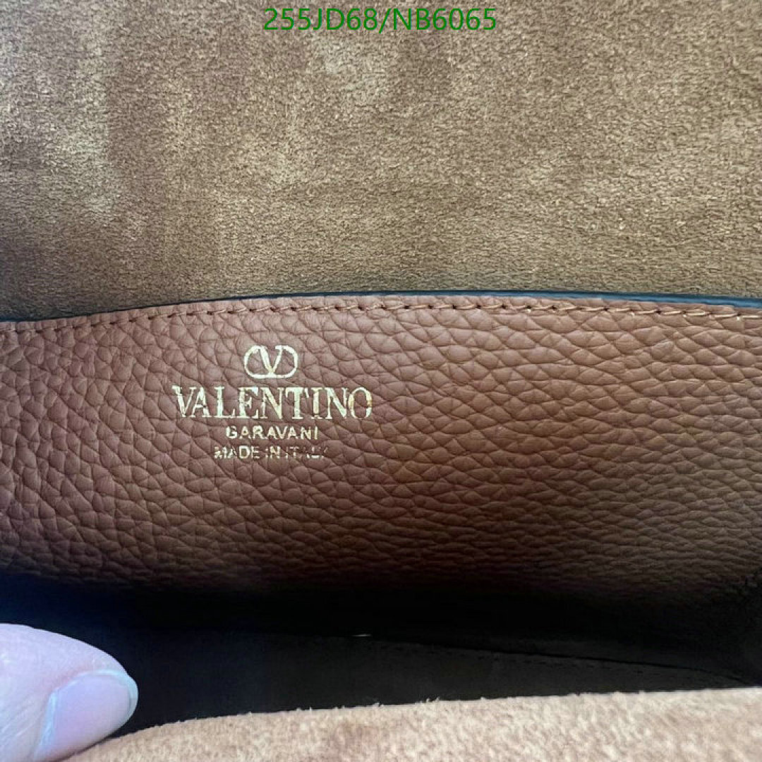 Valentino-Bag-Mirror Quality Code: NB6065 $: 255USD