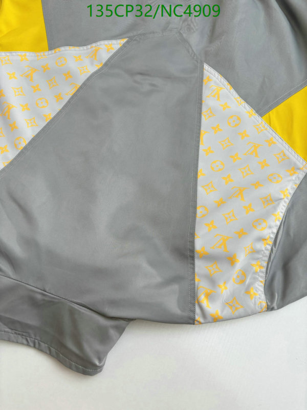 LV-Clothing Code: NC4909 $: 135USD